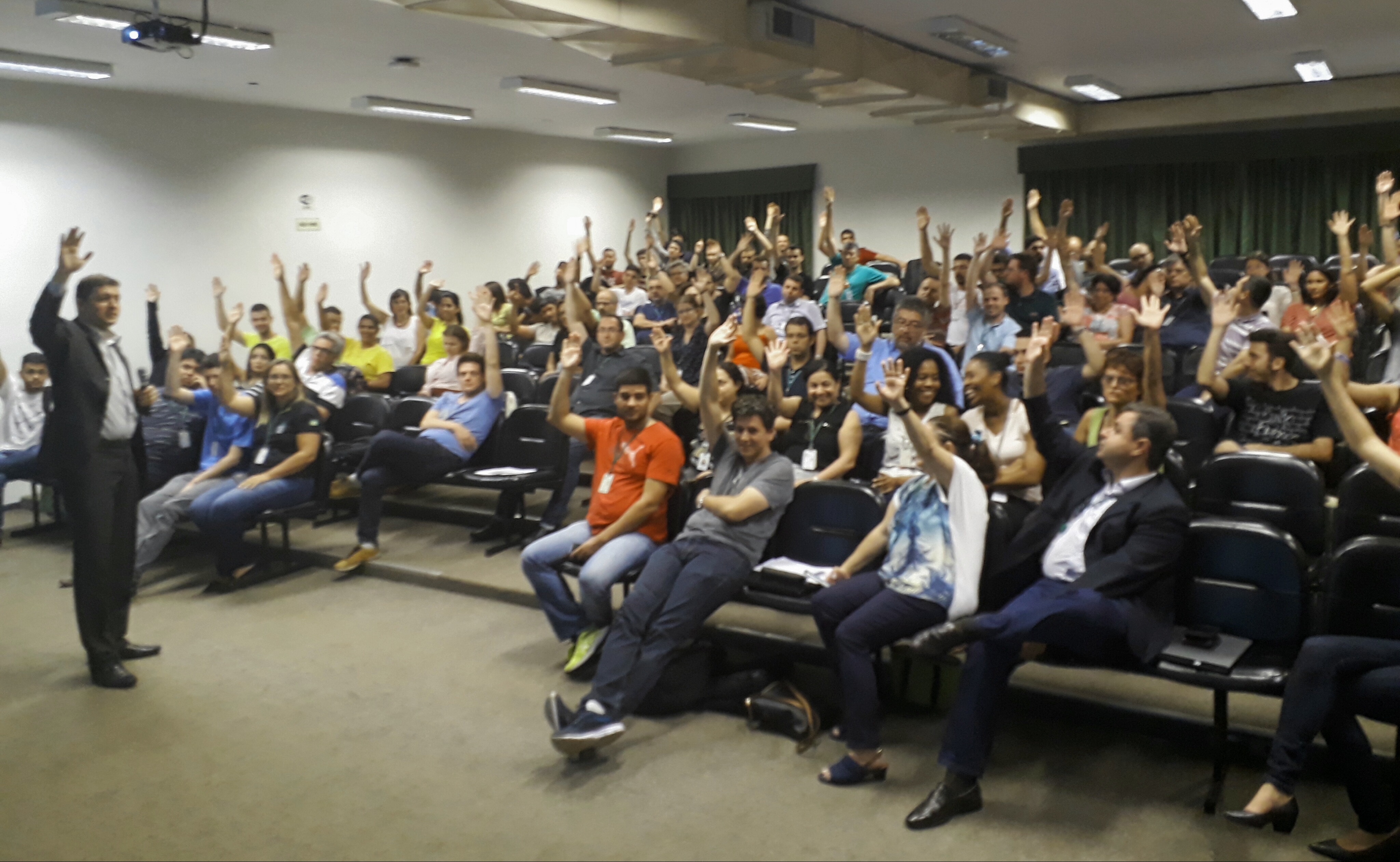 iamegm da reunião para debater possível divisão do IFSP